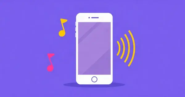 Смартфон, из экрана которого вылетают ноты и звуковые волны