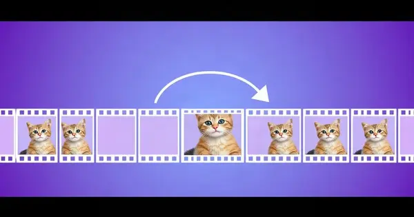 Плёнка с кадрами котёнка и стрелка повтора на сине-фиолетовом фоне